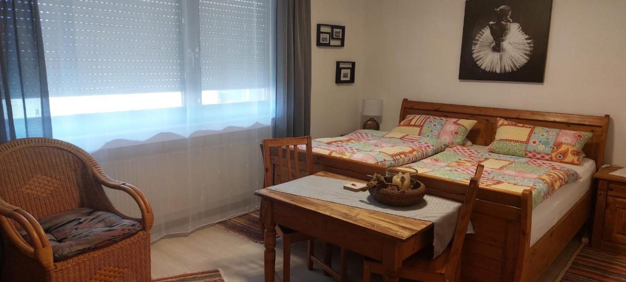 Trixi Appartement Kastellaun Buitenkant foto
